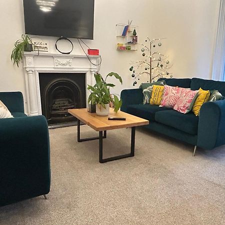 Glasgow Center/West End Apartment Екстер'єр фото