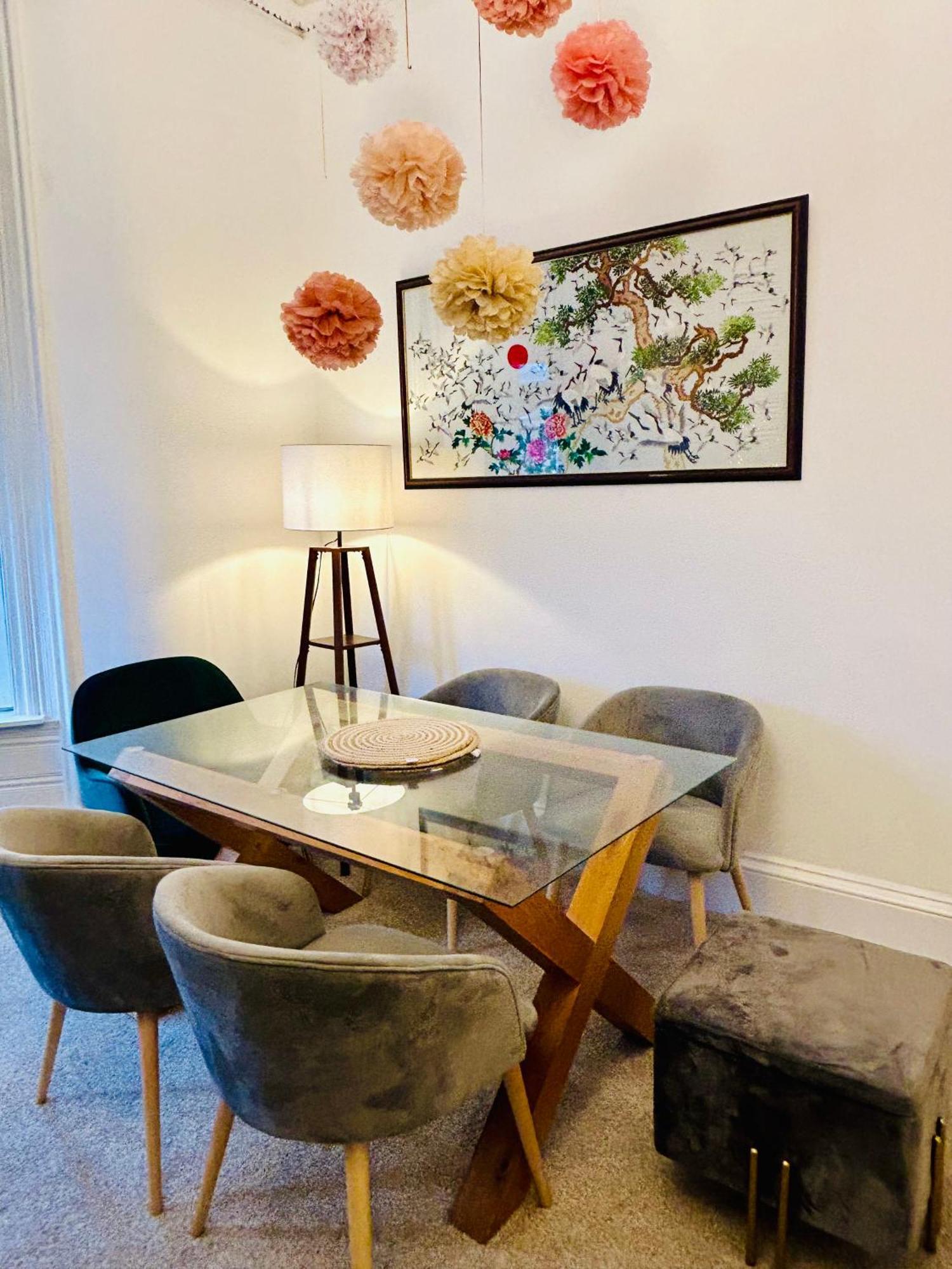Glasgow Center/West End Apartment Екстер'єр фото