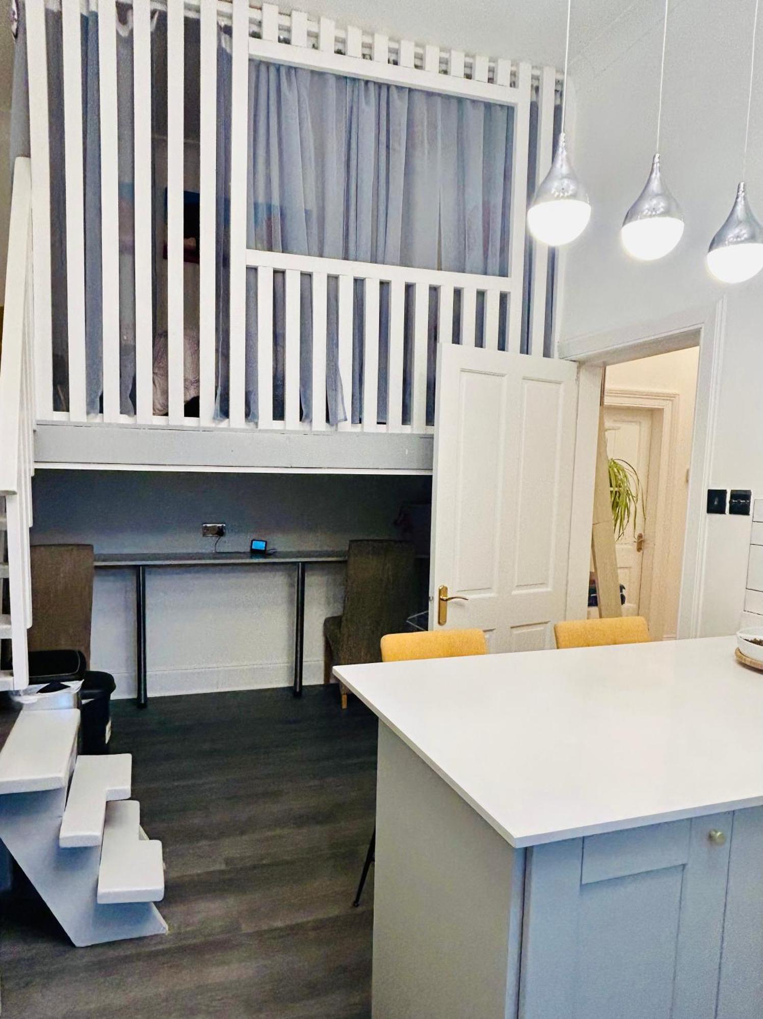 Glasgow Center/West End Apartment Екстер'єр фото